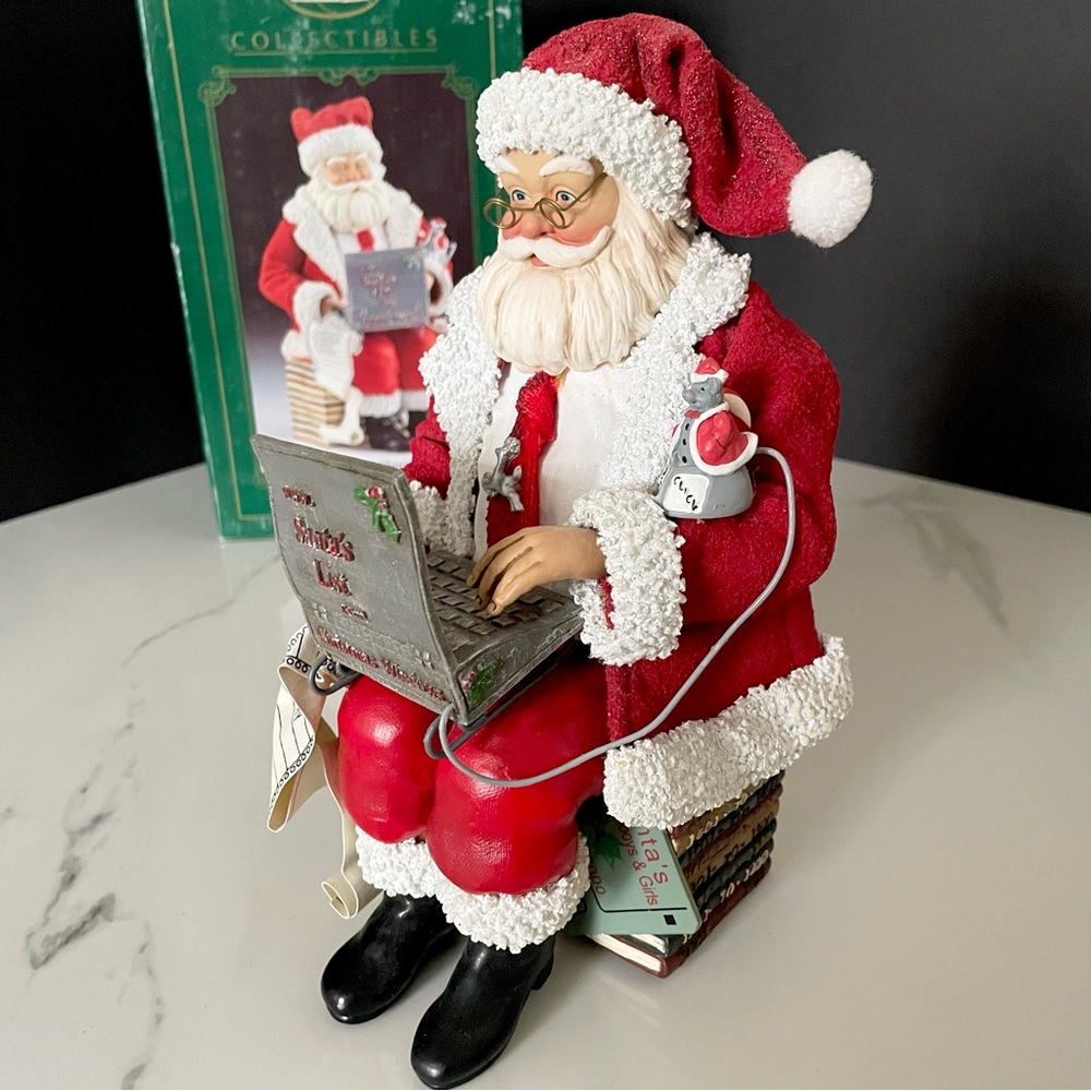 The New Millenium Santa - Computer Working Santa - Fabriche by Kurt Adler - Picture 4 of 12